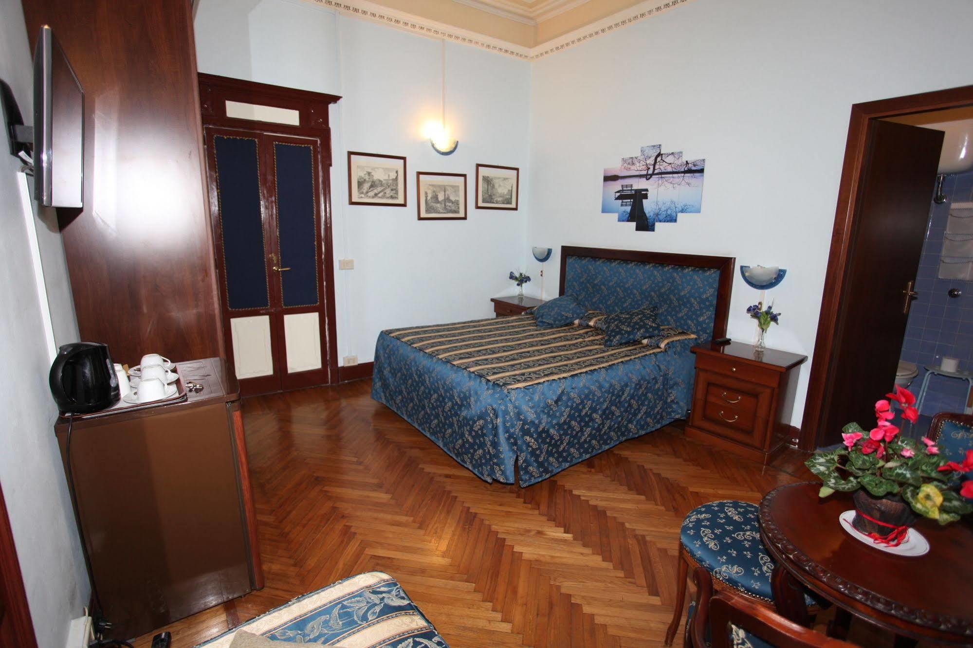 ตีบุลโล เกสท์เฮาส์ Hotel โรม ภายนอก รูปภาพ
